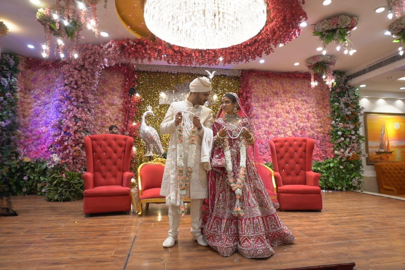 marriage halls in peeragarhi
