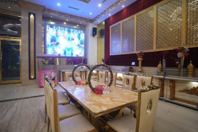 banquet halls in peeragarhi